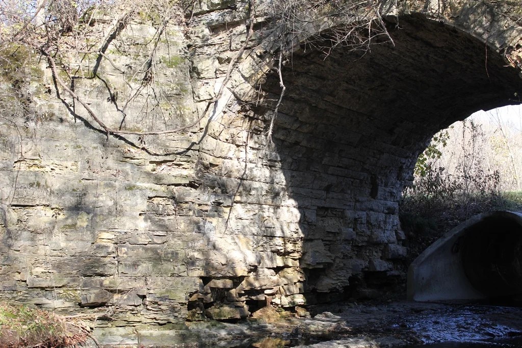 Linwood Cemetery Stone Arch